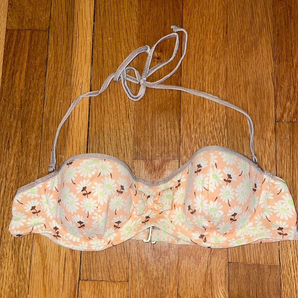 VICTORIA SECRET BIKINI TOP PEACH PINK WITH WHITE FLORAL PATTERN 34B. EXCELLENT